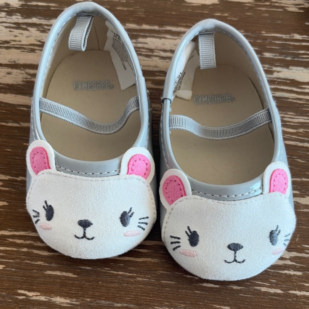 Gymboree Kids shoes with Animal Face Design never worn